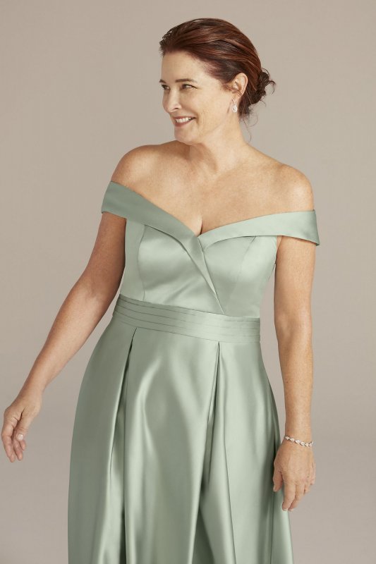 Plus Size Off-the-Shoulder Pleated Satin A-Line Oleg Cassini D40NY22242W