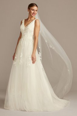 Tulle and Mikado V-Neck Ball Gown Wedding Dress David's Bridal Collection 4XLWG3877