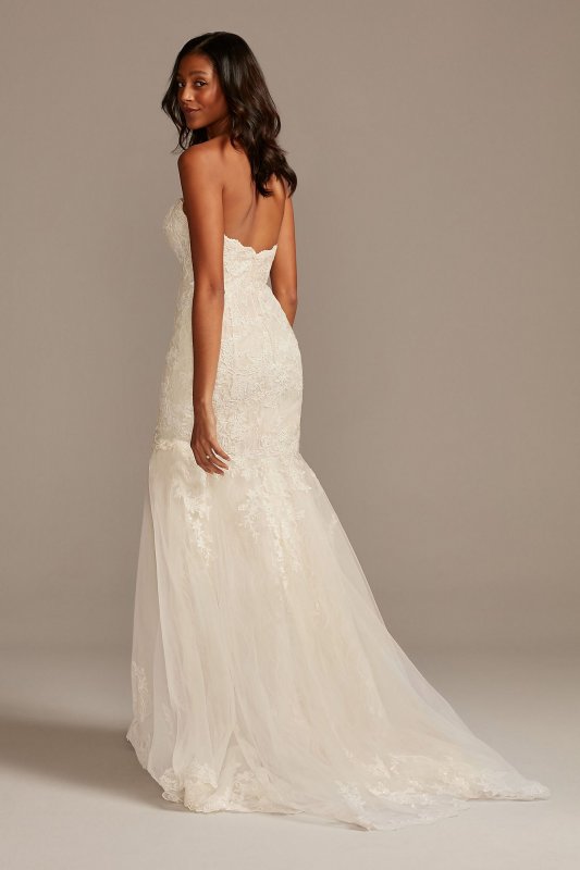 Layered Lace Petite Mermaid Wedding Dress David's Bridal Collection 7WG3988