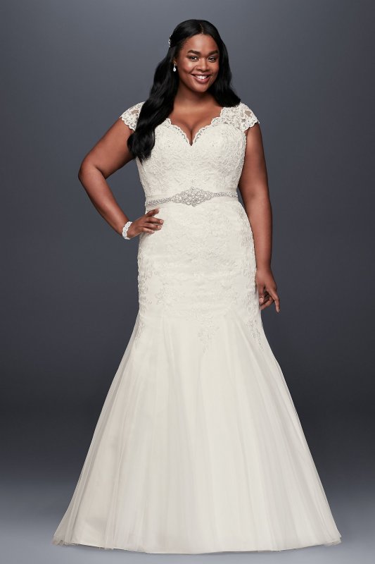 Scalloped Lace Trumpet Plus Size Wedding Dress David's Bridal Collection 9WG3898