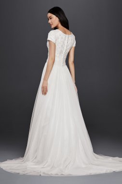 Modest Short Sleeve A-Line Wedding Dress David's Bridal Collection SLWG3811