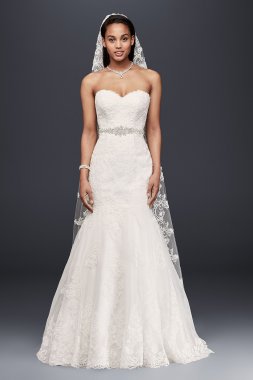 Sweetheart Trumpet Wedding Dress with Beaded Sash David's Bridal Collection V3680