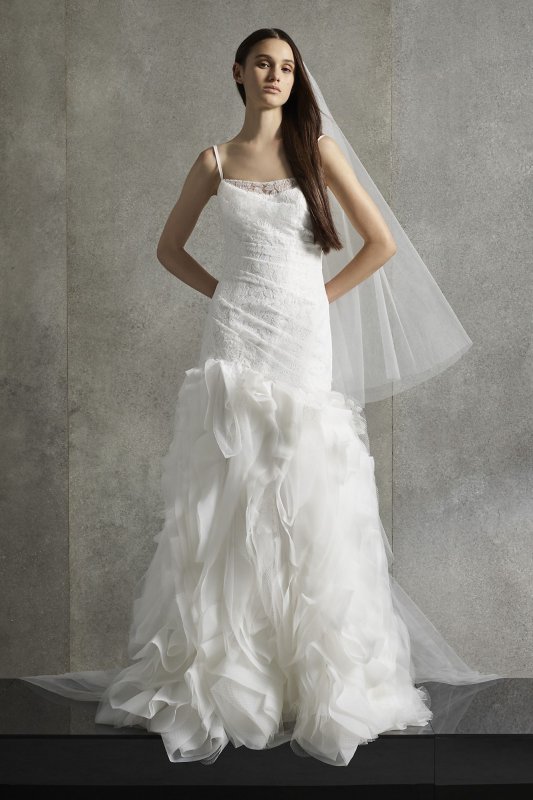 White by Vera Wang Lace Flange Wedding Dress White by Vera Wang VW351506