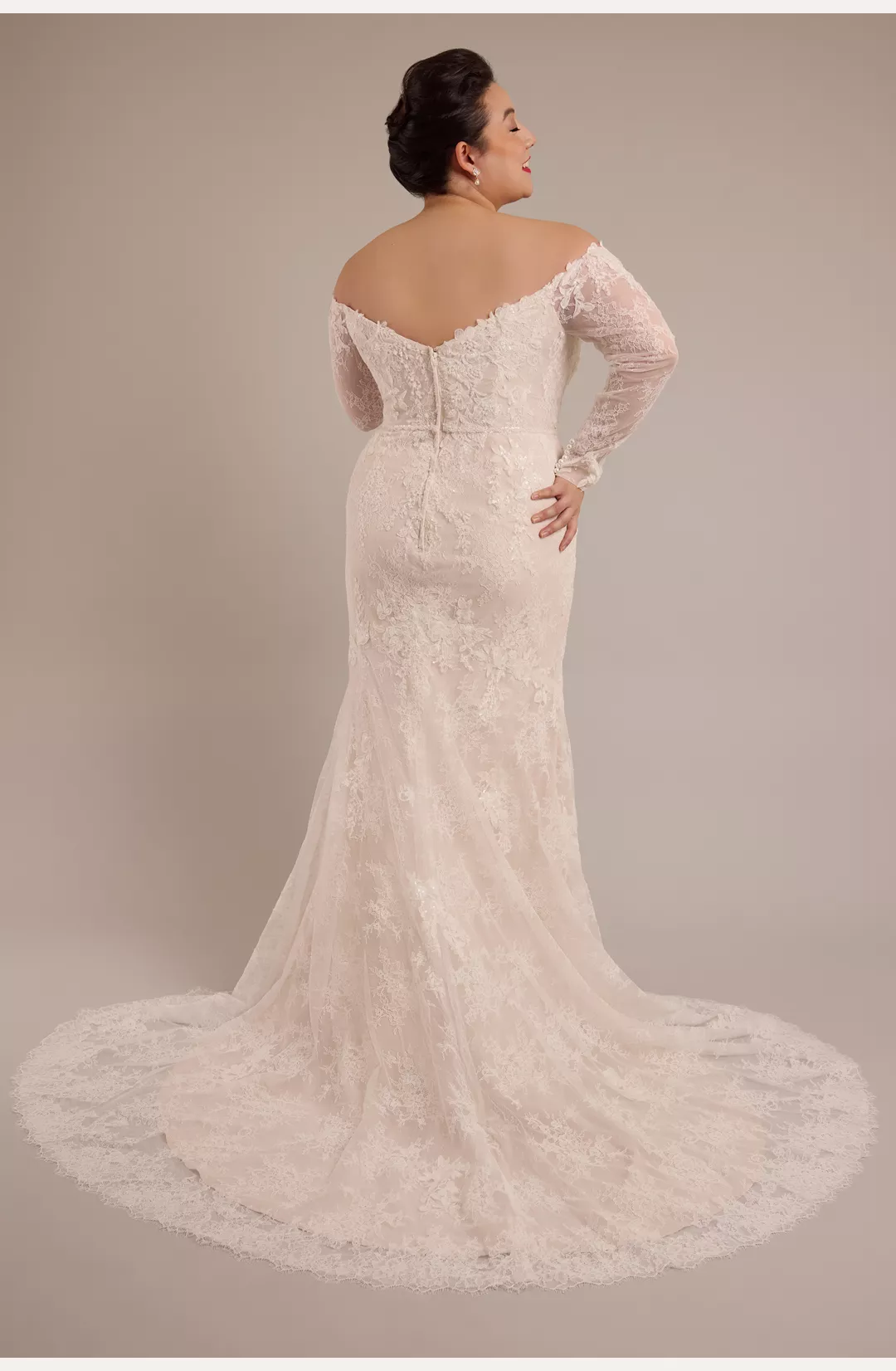 Long Sleeve Lace Mermaid Wedding Dress STYLE# CWG997